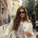Sara Carbonero con el abrigo más bonito del invierno.