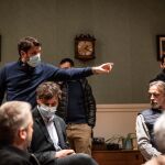 «Votamos» es lo nuevo de Santi Requejo, director de «Abuelos» y «Noche de paz»