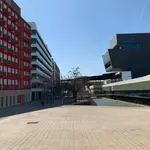 Recreación de las futuras viviendas Aprop en la plaza de las Glòries