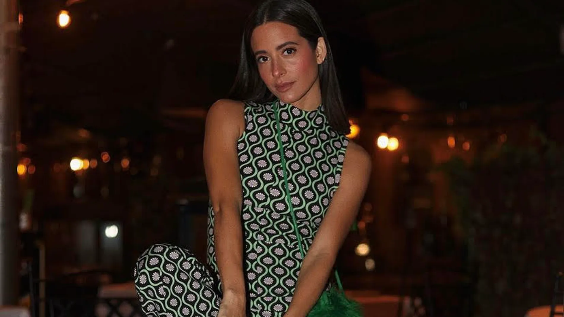 María Fernández-Rubíes con mono de Mango.