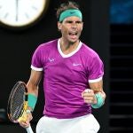 Rafa Nadal busca sus séptimas semifinales en el Open de Australia.