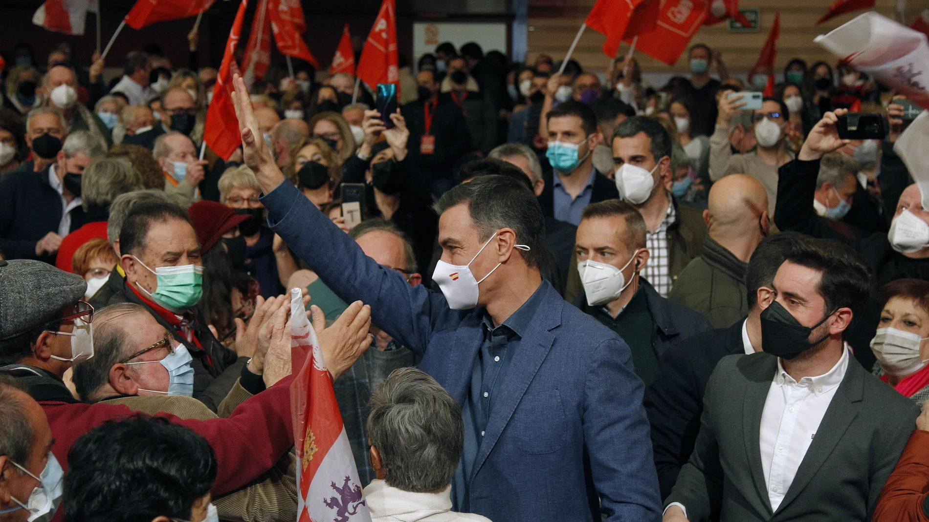 El presidente del Gobierno, Pedro Sánchez, asiste al acto de campaña en Zamora en apoyo al candidato a la presidencia de Castilla y León, Luis Tudanca con motivo de las elecciones del próximo 13F.