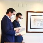 El presidente de la CEOE, Antonio Garamendi y el ministro de la Presidencia, Félix Bolaños, se reúnen en la sede de la patronal para que el ministro le presente el Plan Anual Normativo para 2022.