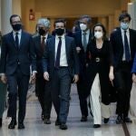 El líder del PP, Pablo Casado con miembros del Grupo Popular de Congreso y Senado