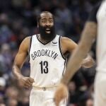 James Harden abandona los Brooklyn Nets y jugará en los Sixers de Filadelfia