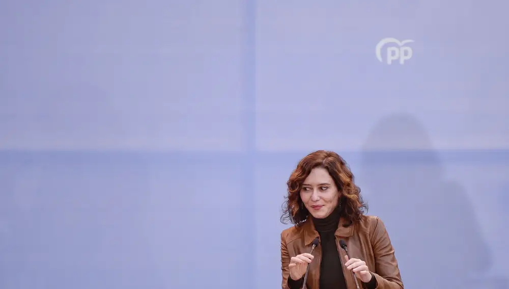 La presidenta de la Comunidad de Madrid, Isabel Díaz Ayuso, participa en una comida-mitin con afiliados del partido de Valladolid, en apoyo a la candidatura de Alfonso Fernández Mañueco