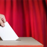Los comicios no acabaron como él esperaba y cuando se realizó el recuento, solo contaba con un voto: el suyo