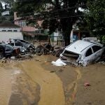 Vista hoy de los daños ocasionados por las fuertes lluvias que afectan la ciudad de Petrópolis (Brasil)