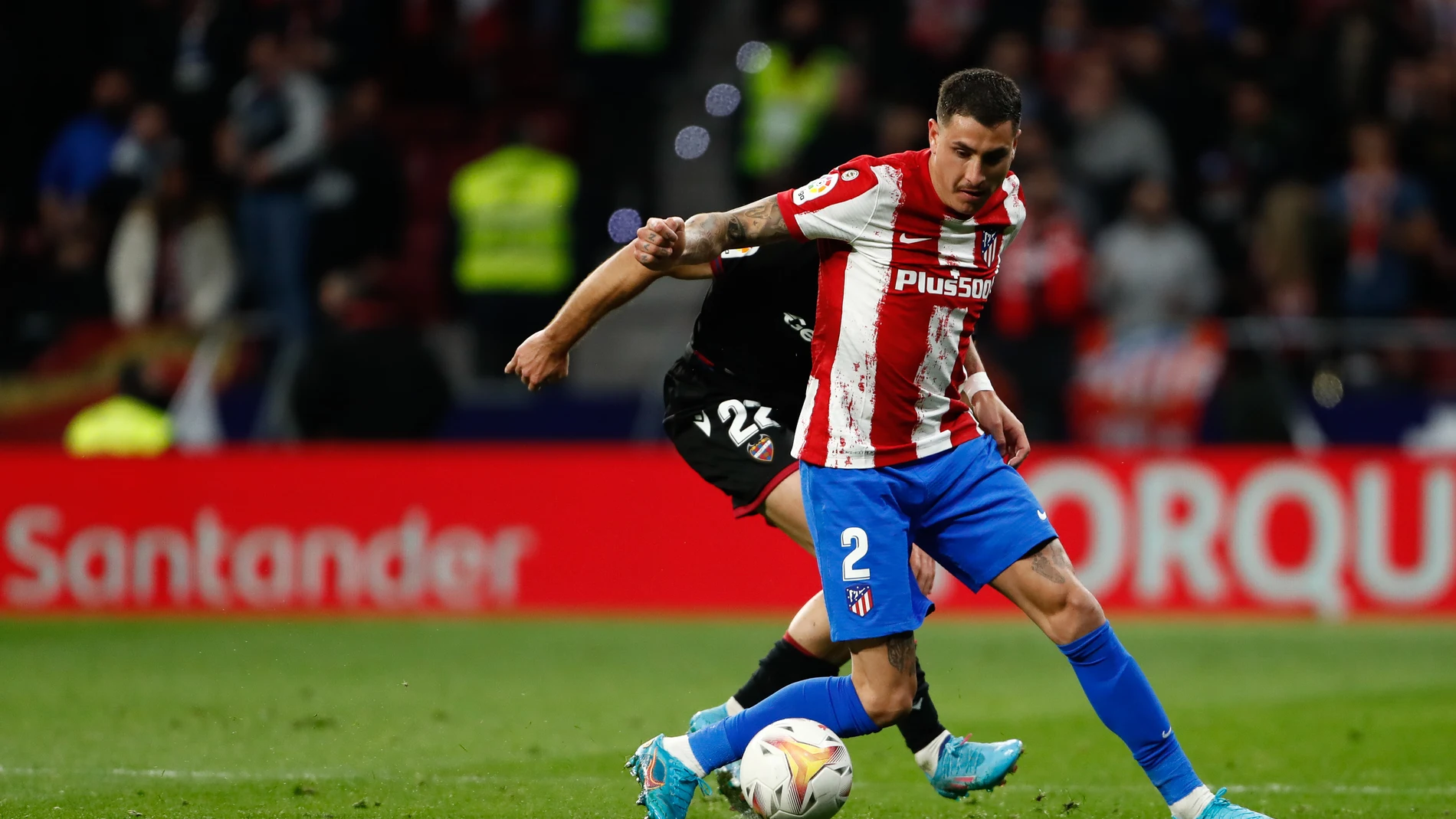 Jose María Giménez con el Atlético de Madrid frente al Levante.