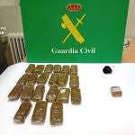 Material incautado en la operación anti drogas en El Espinar (Segovia)