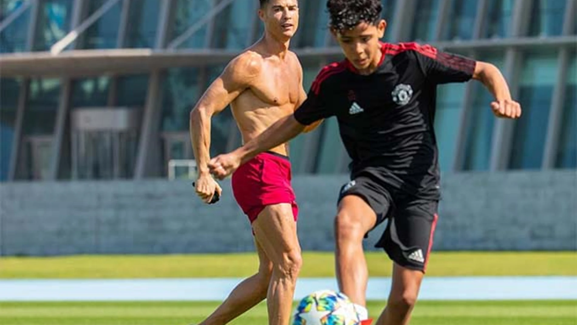 Cristiano Ronaldo y su hijo, Cristiano Ronaldo Jr.