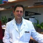 Pedro Arcos es un auténtico referente en la medicina española. Es Doctor en Medicina y en Ciencias de Salud Pública.