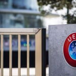 La UEFA colabora con los refugiados ucranianos