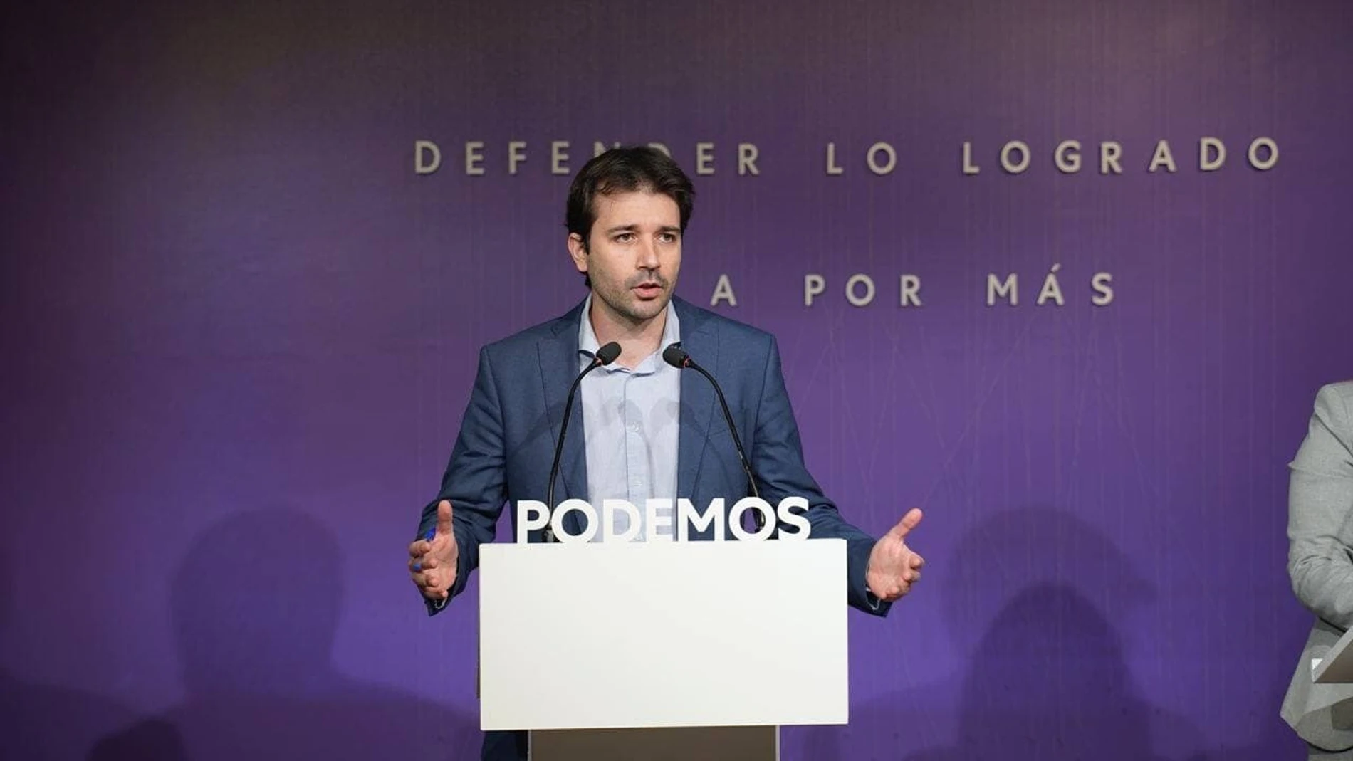 El coordinador de Podemos en la Región de Murcia y portavoz estatal de la formación, Javier Sánchez Serna