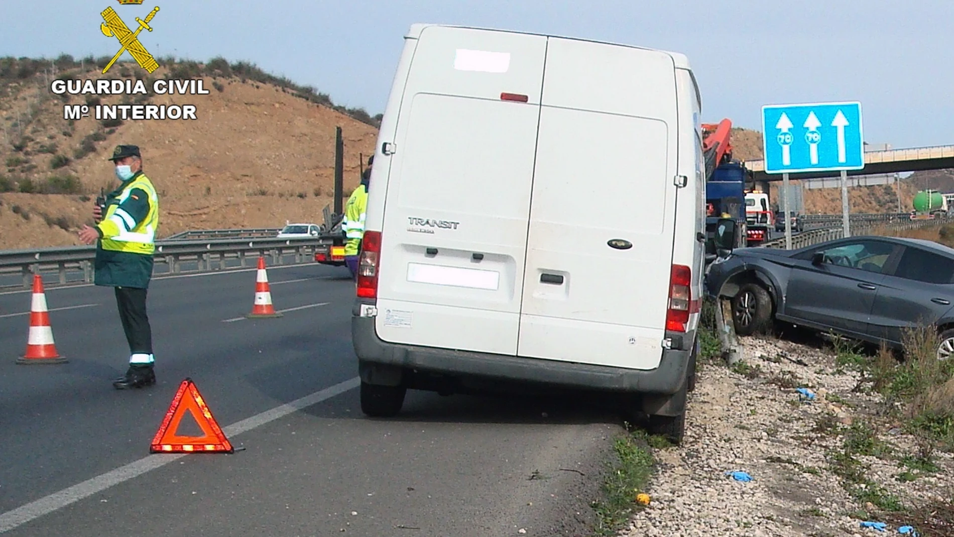 La Guardia Civil investiga a una joven conductora por el atropello mortal de un peatón en la autovía de Murcia