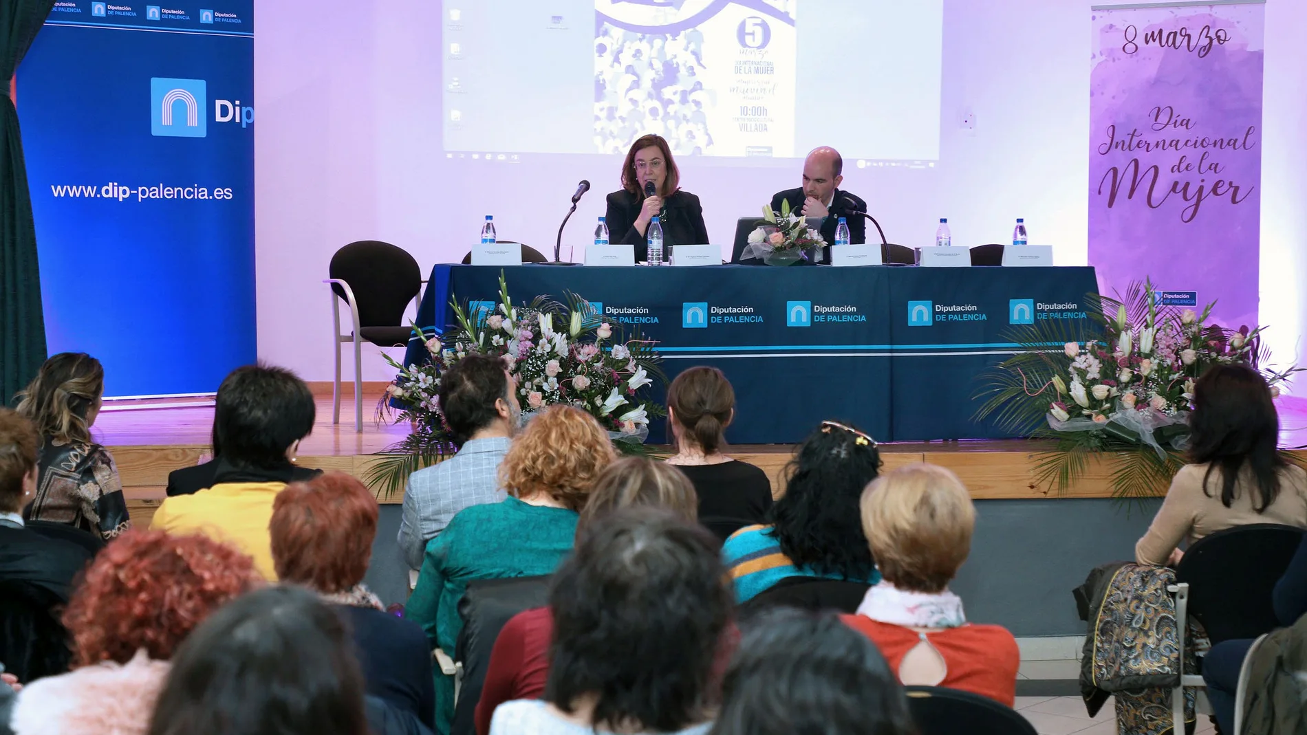 La presidenta de la Diputación de Palencia, Ángeles Armisén, en un acto del 8M antes de la pandemia