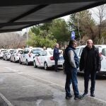 Varios taxis de Madrid