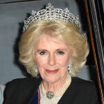 Camilla Parker Bowles, acudiendo a una recepción en Buckingham