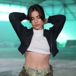 Julia Medina presenta el videoclip de 'Errores buenos'.