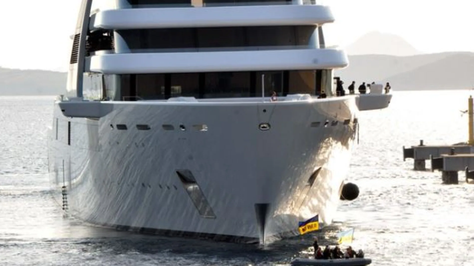 La imagen del bloqueo al "Solaris" dio la vuelta al mundo