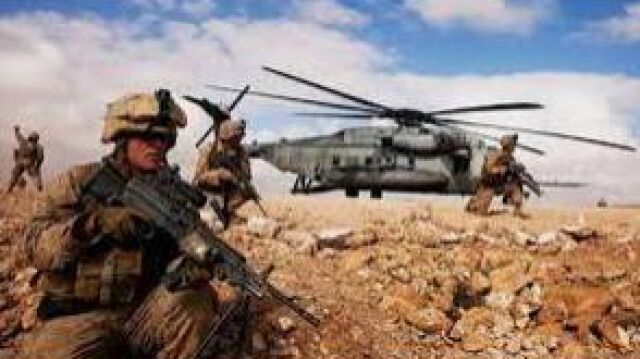 Foto de archivo de las maniobras Africa Lion