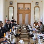 La perspectiva de la eliminación de la designación había alarmado a los aliados de Estados Unidos en Oriente Medio, como Israel, que se opuso ferozmente al acuerdo nuclear original