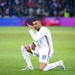 Kylian Mbappé celebra un gol con la selección de francesa.