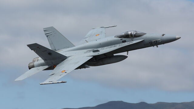 Caza F-18 del Ala 12