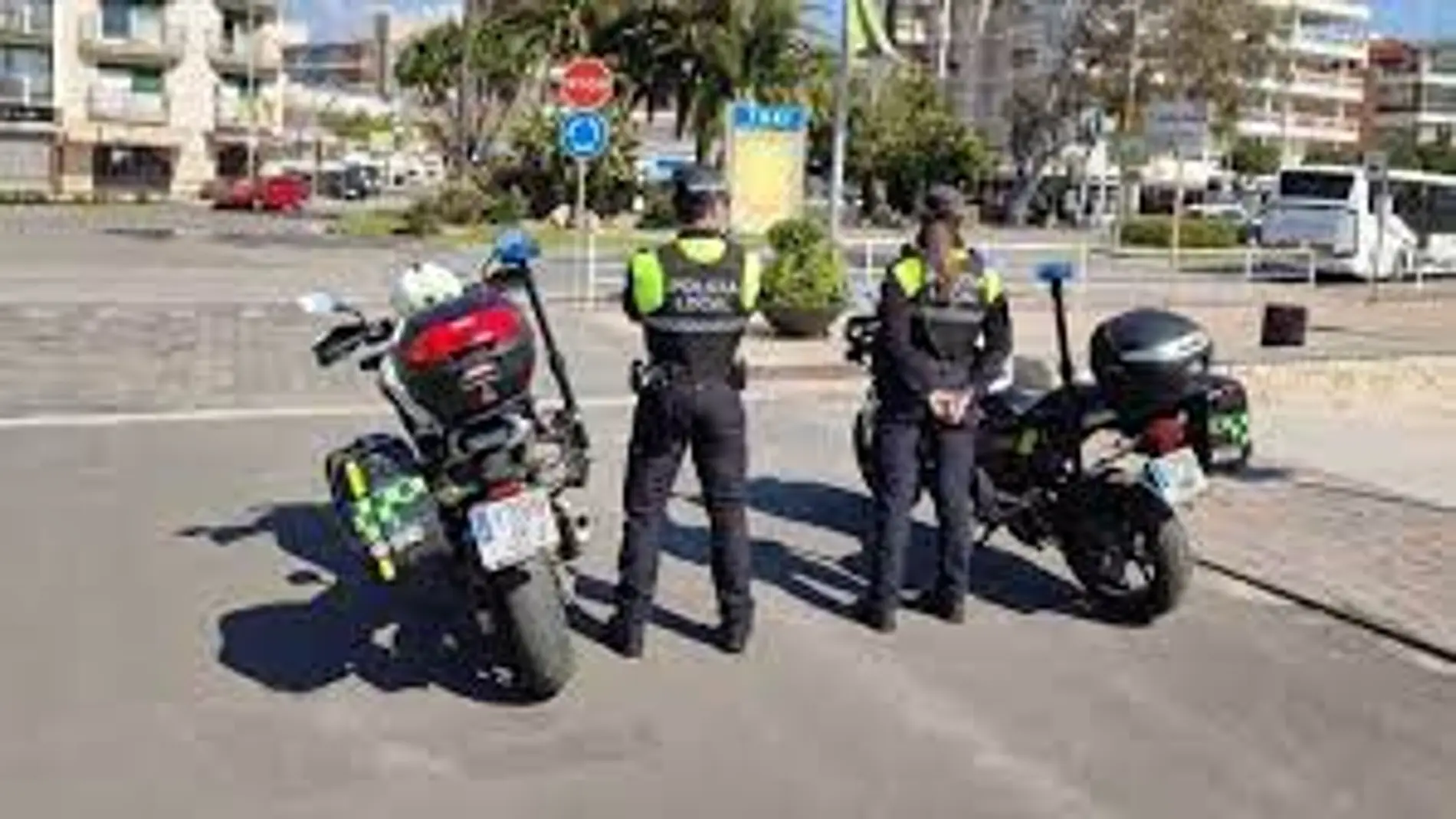 Agentes de la Policía Local de Cambrils