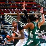 Trey Thompkins, en el reciente partido del Real Madrid en Atenas ante el Panathinaikos