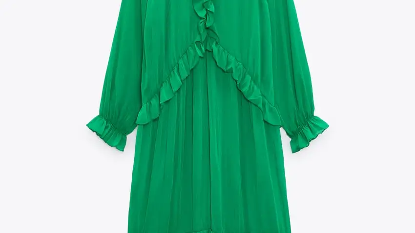 Vestido vaporoso volantes.