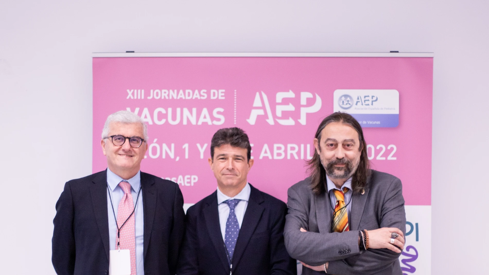 Una de las grandes personalidades en la edición de León, el virólogo Adolfo García Sastre junto al coordinador Francisco Álvarez