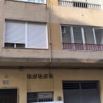 Un hombre de 47 años ha sido detenido esta tarde tras matar con un cuchillo a su hijo de 11 años en una vivienda de la localidad valenciana de Sueca
