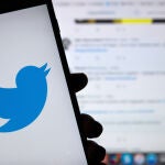 Twitter retirará las imágenes de prisioneros de guerra compartidas por cuentas gubernamentales o de medios estatales.