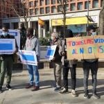 Más de 300 organizaciones entregan en el Ministerio de Sanidad un manifiesto para acabar con la exclusión sanitaria de "miles de personas"