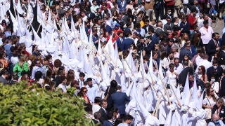 Detalle de los nazarenos de la hermandad de la Borriquita, en la Semana Santa en Sevilla 2020. Domingo de Ramos a 10 de marzo del 2022 en Sevilla (Andaluc&iacute;a, Espa&ntilde;a) 10 ABRIL 2022 Joaquin Corchero / Europa Press 10/04/2022
