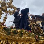 El Cautivo de Santa Genoveva, en Sevilla, cubierto con un capote