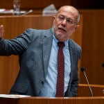 El portavoz de Ciudadanos en las Cortes, Francisco Igea, interviene en un pleno del Parlamento regional.
