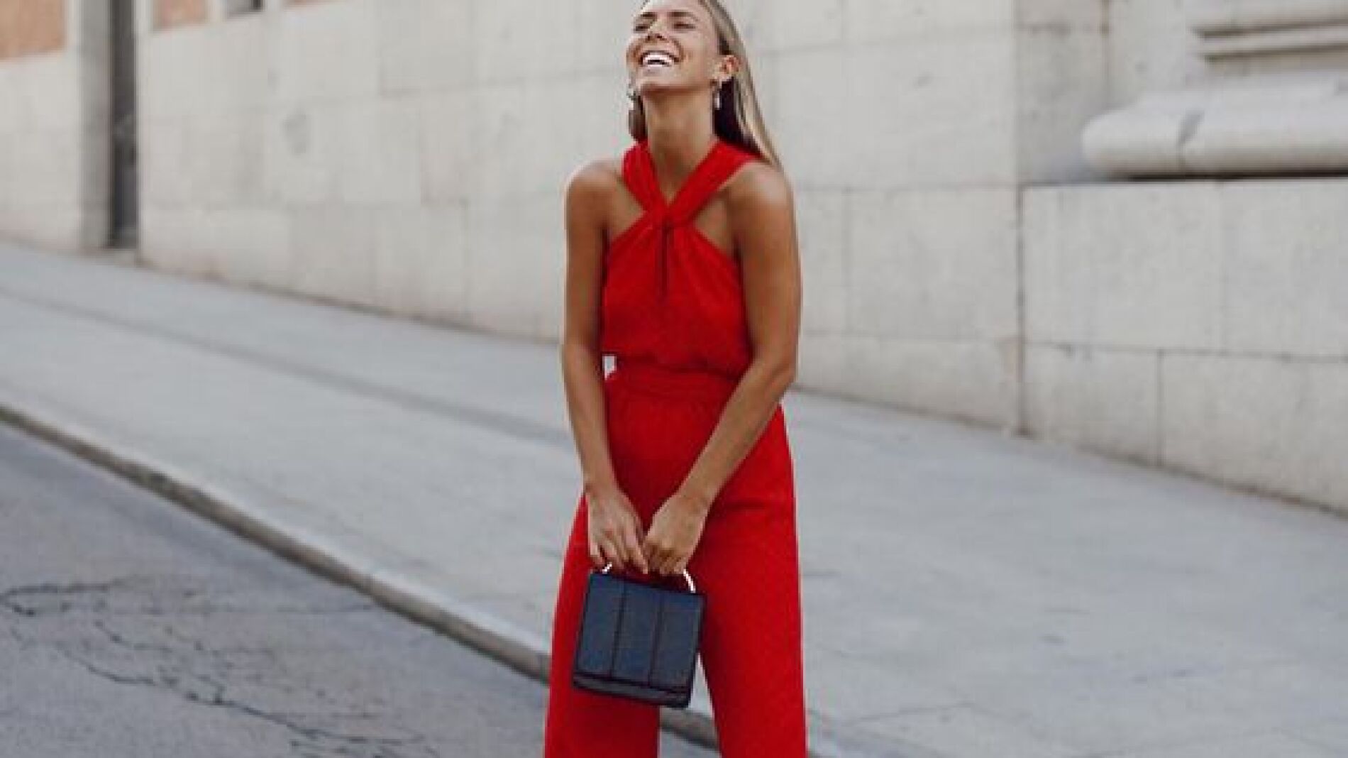 Enterizo Rojo Jumpsuit Mono Vestido Rojo Mono De Mango Rojo: Looks