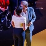 Harry y Meghan en la inauguración de los Juegos Invictus, en La Haya. EFE/EPA/ROBIN UTRECHT / POOL