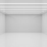 Habitación blanca y completamente vacía