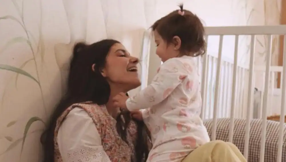 María García de Jaime con su hija, Catalina.