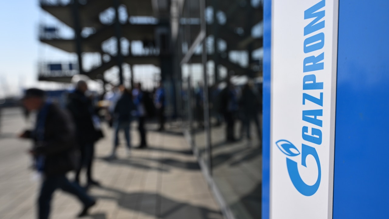 Los países de la UE respaldan prohibir las compras de gas y petróleo ruso a finales de 2027