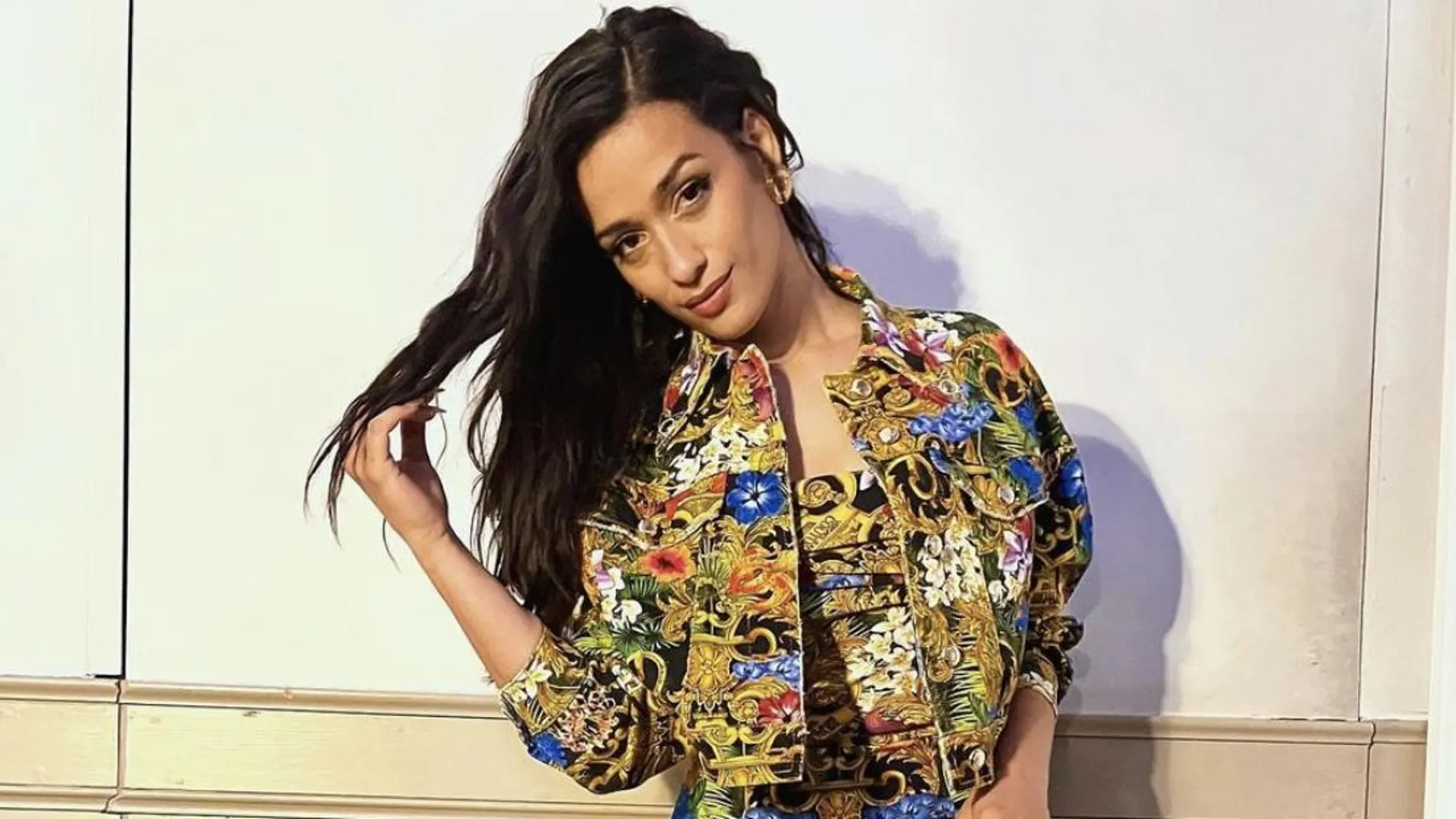 Chanel Terrero visitando el programa de Eva Jinek en Ámsterdam.