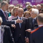 El Rey Felipe VI, el presidente portugués, Marcelo Rebelo de Sousa y el italiano, Sergio Mattarella, en Braga (Portugal)