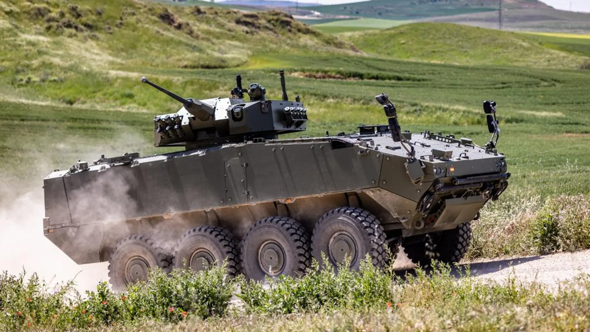 Cuenta atrás para la entrega de los primeros blindados 8x8 al Ejército
