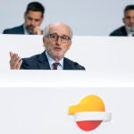 El presidente de Repsol, Antonio Brufau, interviene durante la Junta General de Accionistas de Repsol