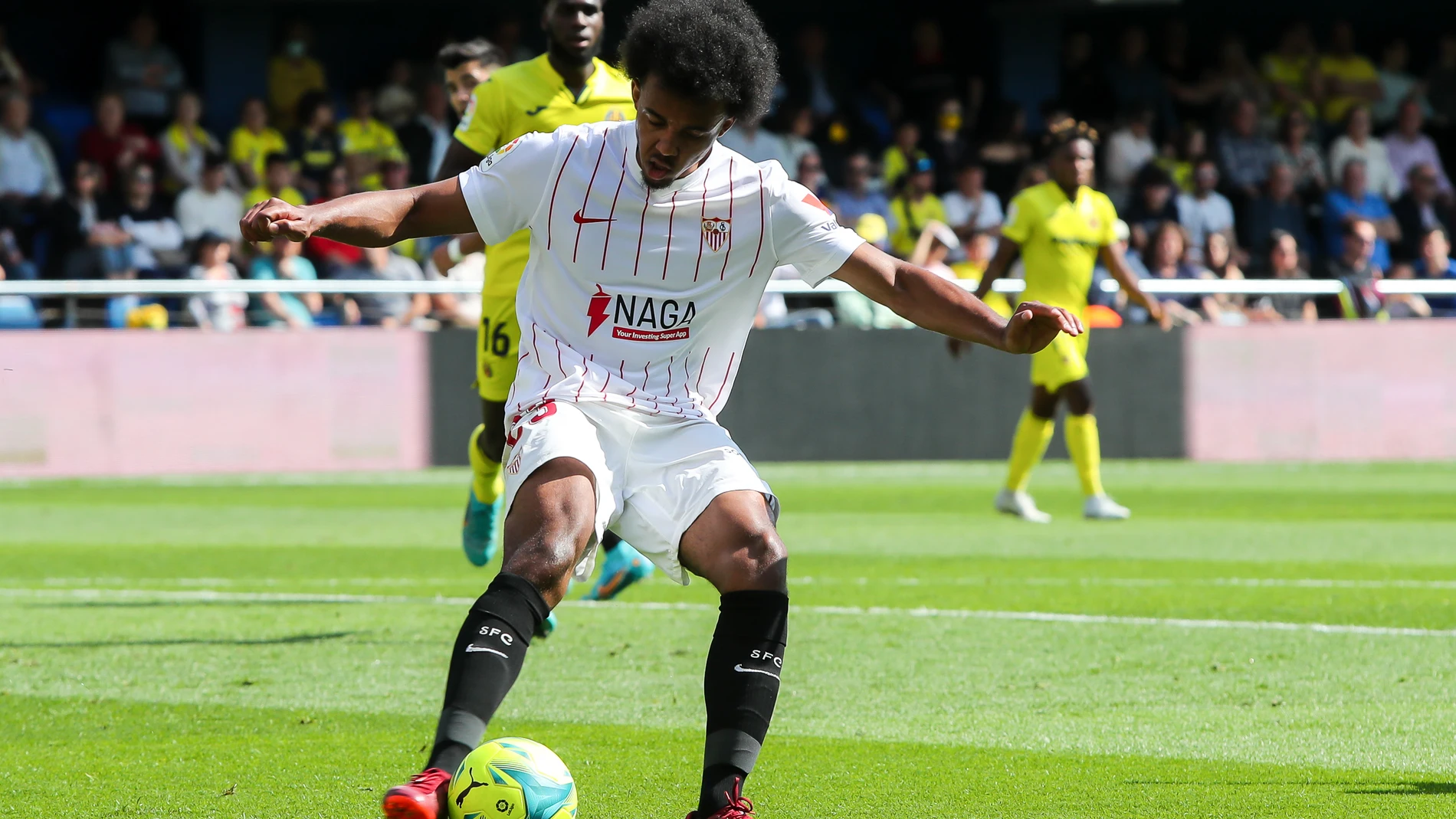 Jules Koundé con el Sevilla.