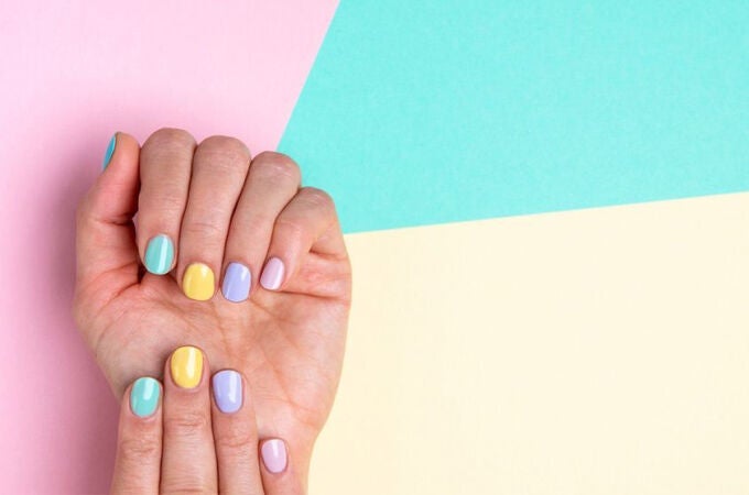 Este verano luce una manicura o pedicura de sirena con las lacas de uñas veganas Be Green