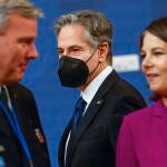 El secretario de Estado, Antony Blinken y la ministra de Exteriores alemana Annalena Baerbock en la reunión informal de la OTAN en Berlín